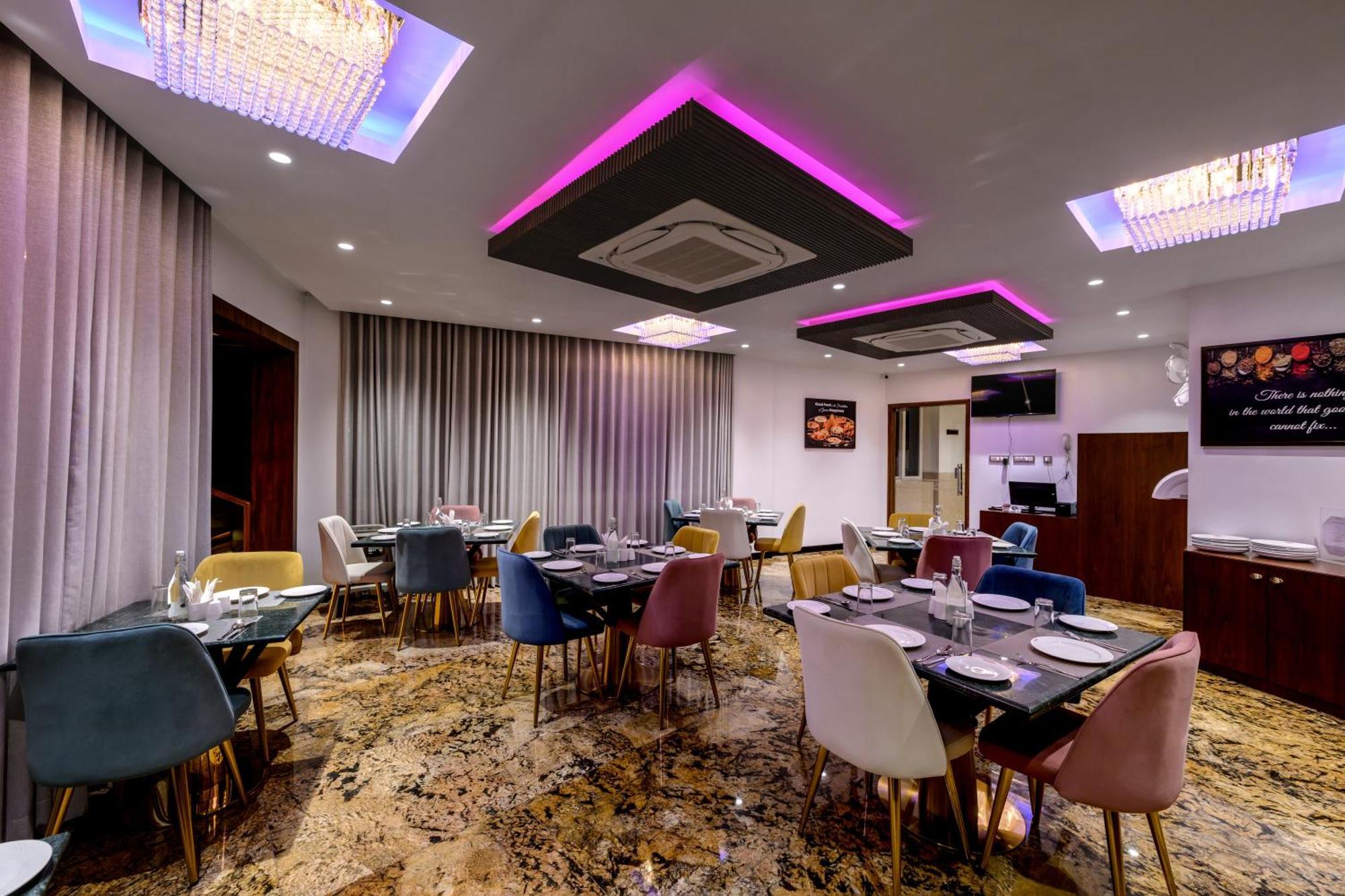 Sundex Hotel Thanjavur Buitenkant foto