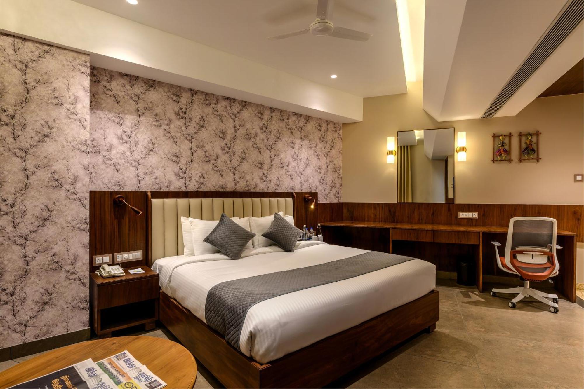 Sundex Hotel Thanjavur Buitenkant foto
